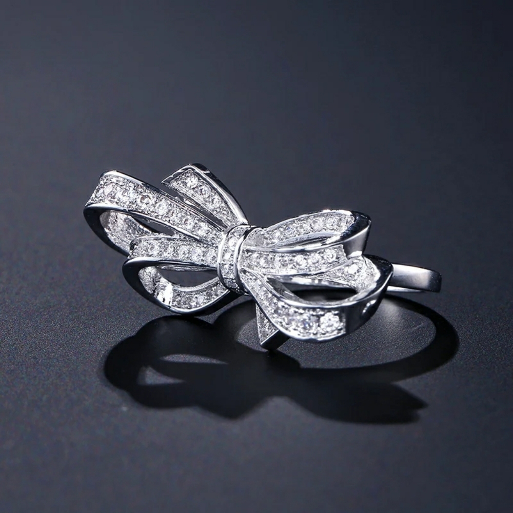 NEW BOW KNOT PLATINUM PLATED CUBIC ZIRCONIA RING - Picture 4 of 5